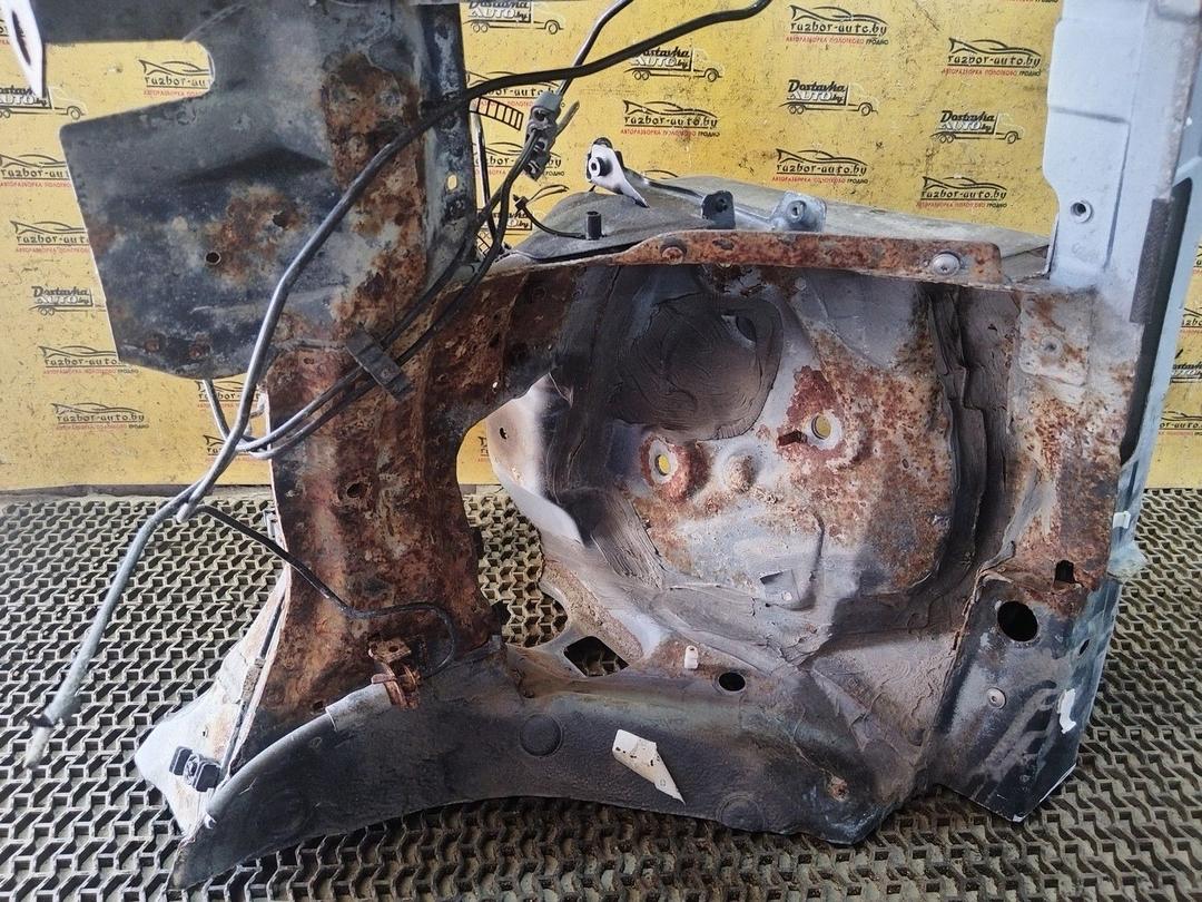 Лонжерон левый UPWTZQ Audi A6 undefined