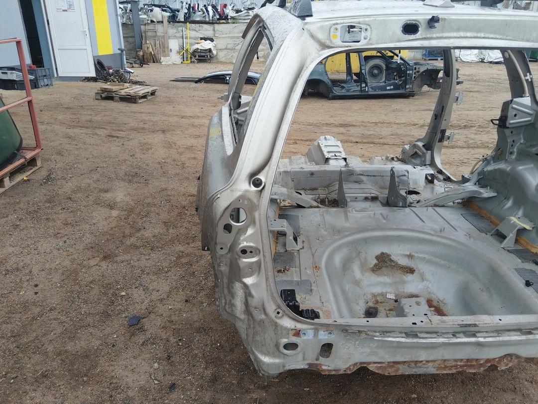 Крыло заднее левое 1XLS7B Volvo XC70 - Фото 6