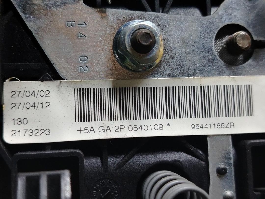 Подушка безопасности водителя LY33RO Peugeot 206 - Фото 4