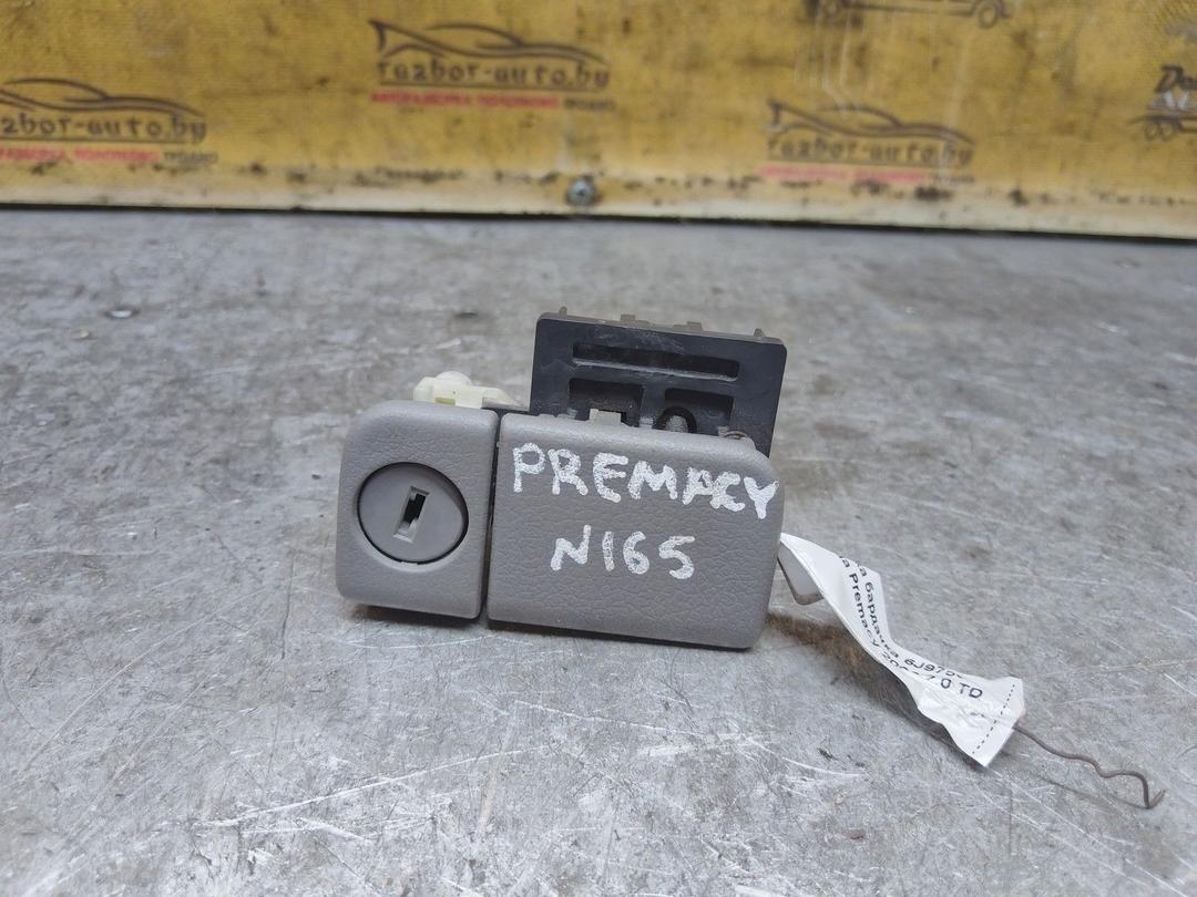 Ручка бардачка 6J975C Mazda Premacy