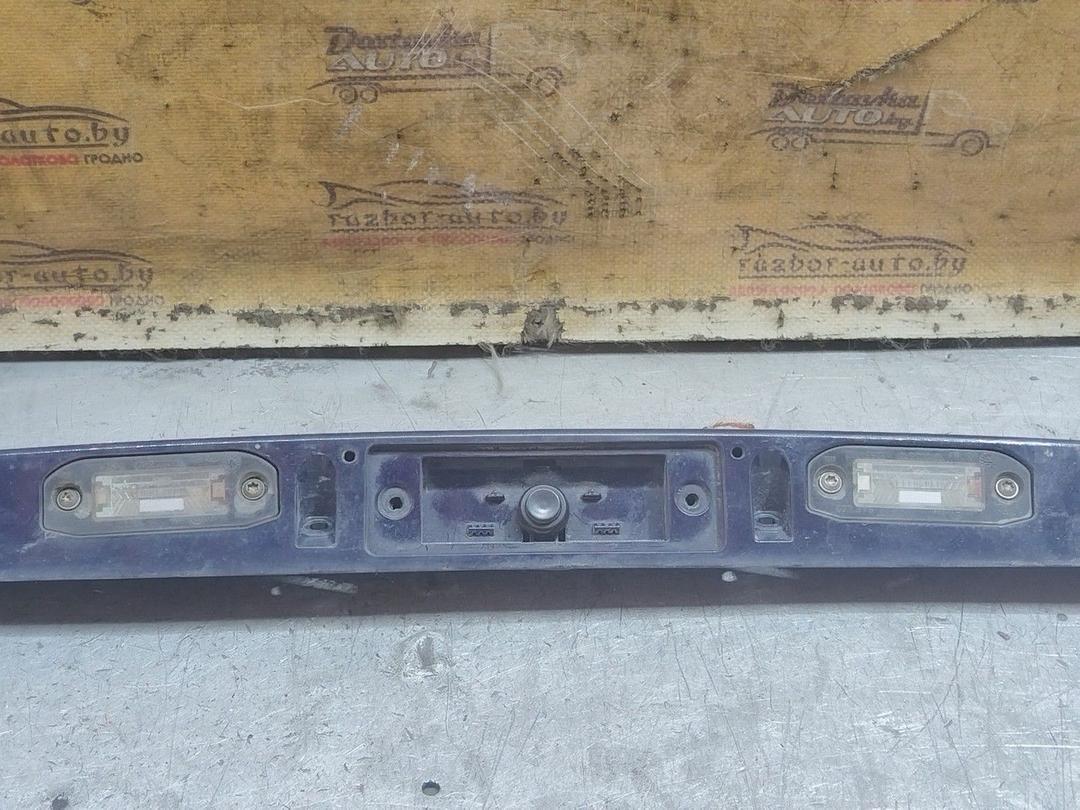 Накладка подсветки номера DTUUIS Volvo V50 - Фото 3