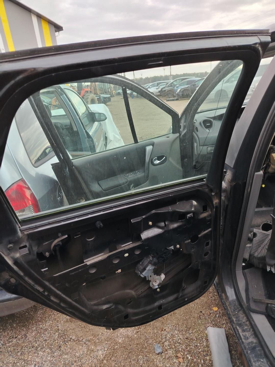 Ручка внутренняя задняя левая MHEO18 Renault Scenic