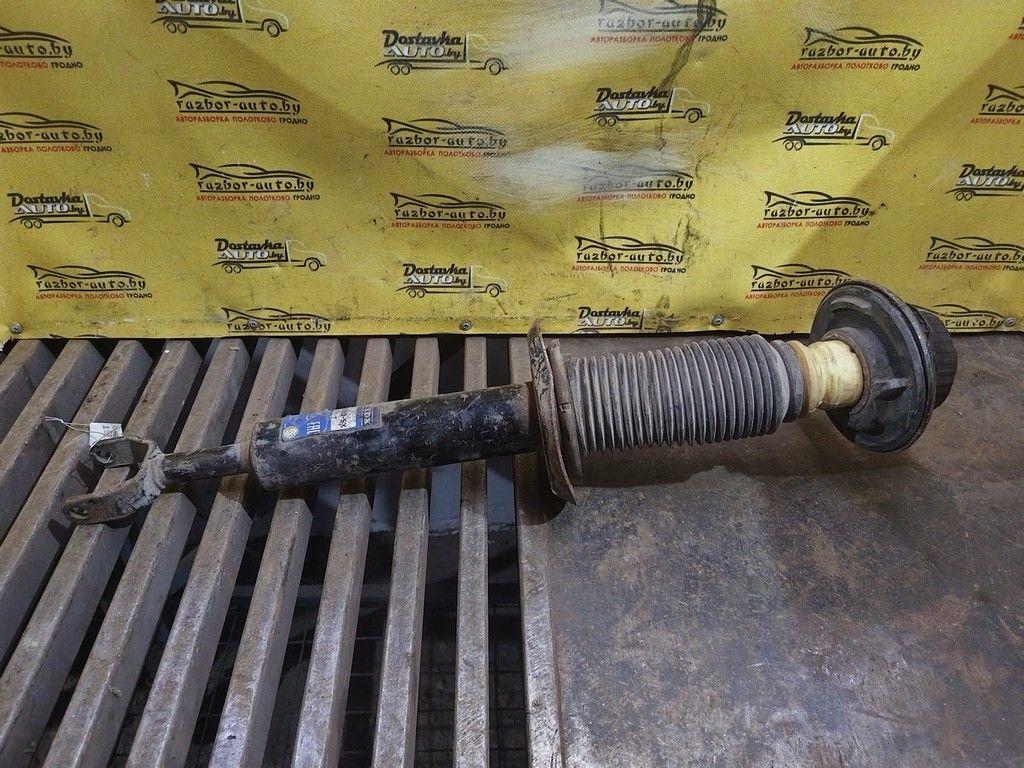 Амортизатор передний левый 5RXXQI Volkswagen Passat - Фото 1