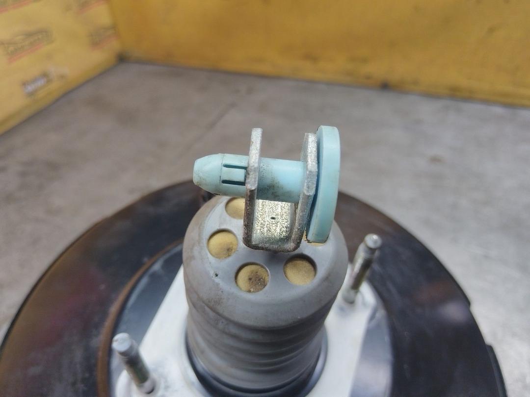 Вакуумный усилитель тормозов AW6C9X Ford Fusion - Фото 8