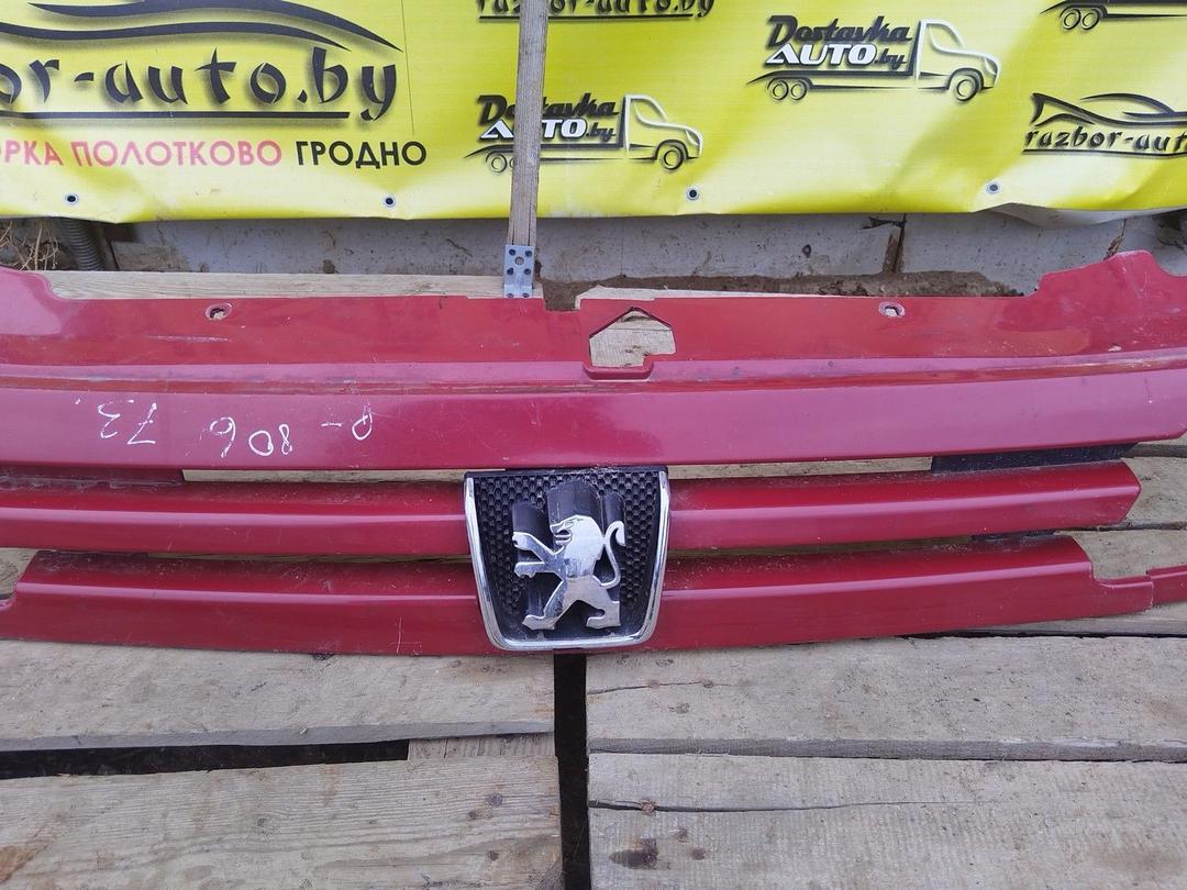 Решетка радиатора 5U6B0A Peugeot 806 купить в магазине запчастей бу