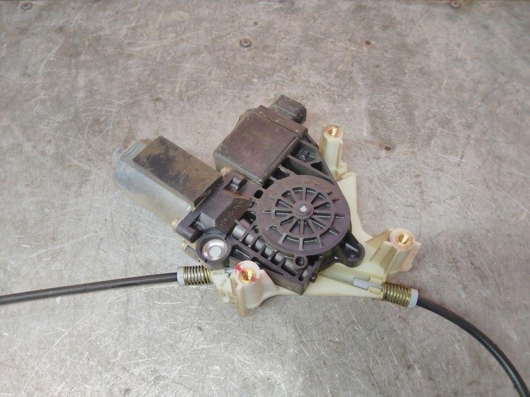 Стеклоподъемник электрический задний правый UAT7US Mitsubishi Space Star купить