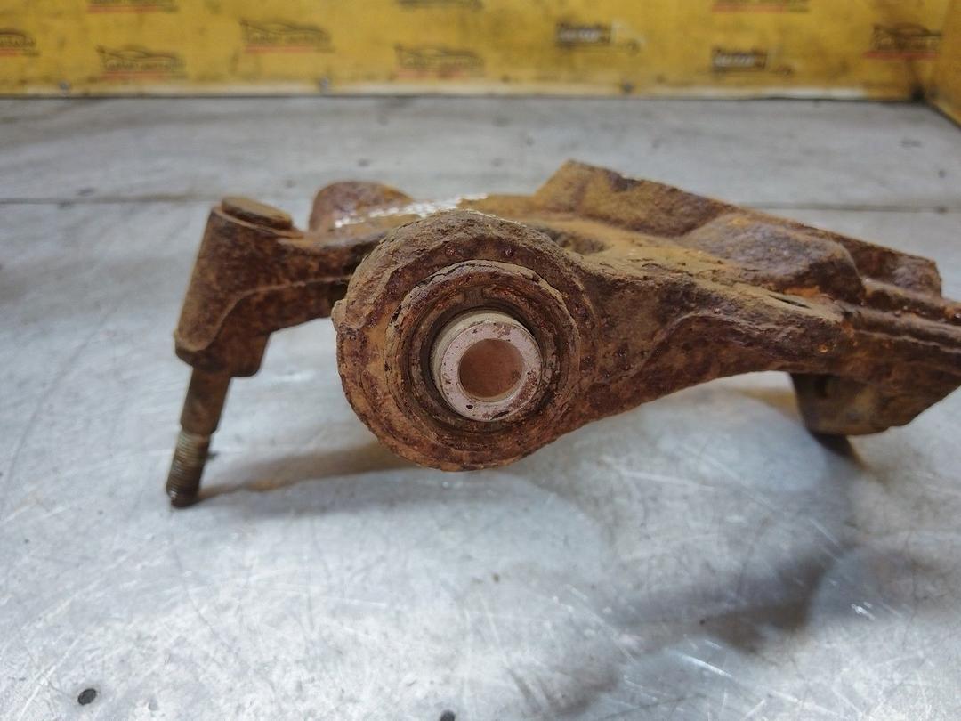 Кулак задний левый 165V6T Kia Sorento - Фото 2