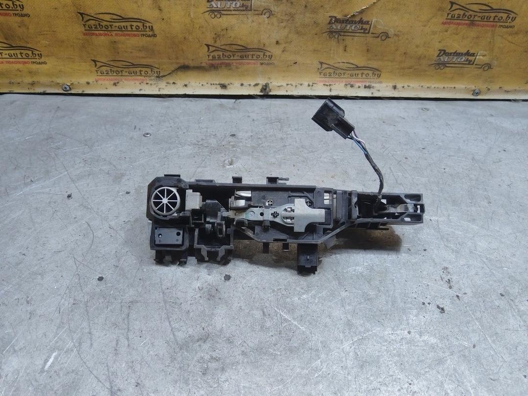 Ручка наружная задняя правая VNDF5O Renault Scenic купить в магазине запчастей бу