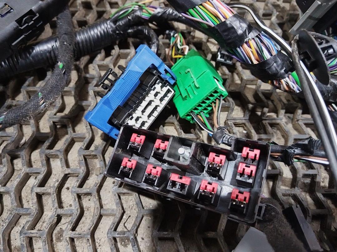 Проводка салона DII182 Ford Galaxy купить на авторазборке