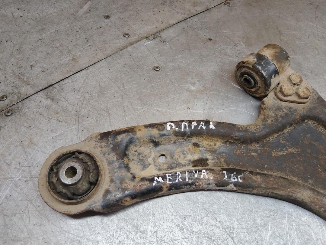 Рычаг передний правый Z143U0 Opel Meriva купить