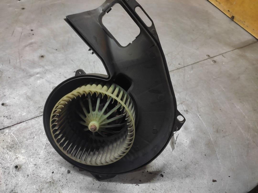 Моторчик печки HIY8JI Opel Meriva - Фото 2