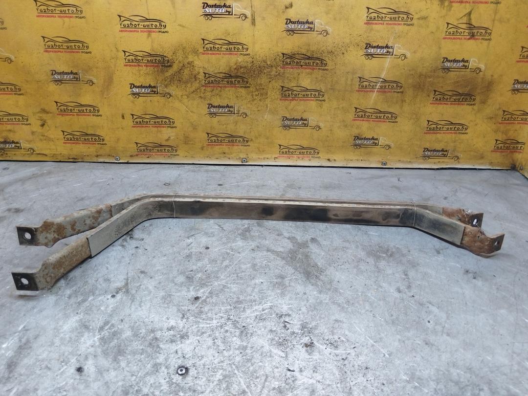 Крепление топливного бака C3TW4F Toyota Corolla купить на авторазборке