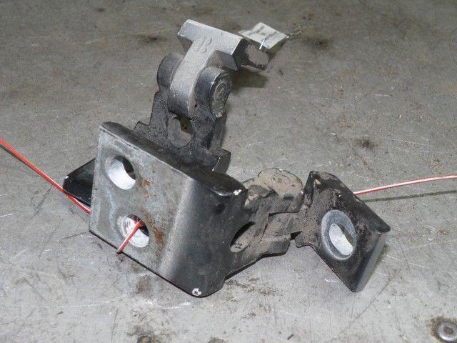 Петля двери задней правой 6SVGM3 Volkswagen Golf купить