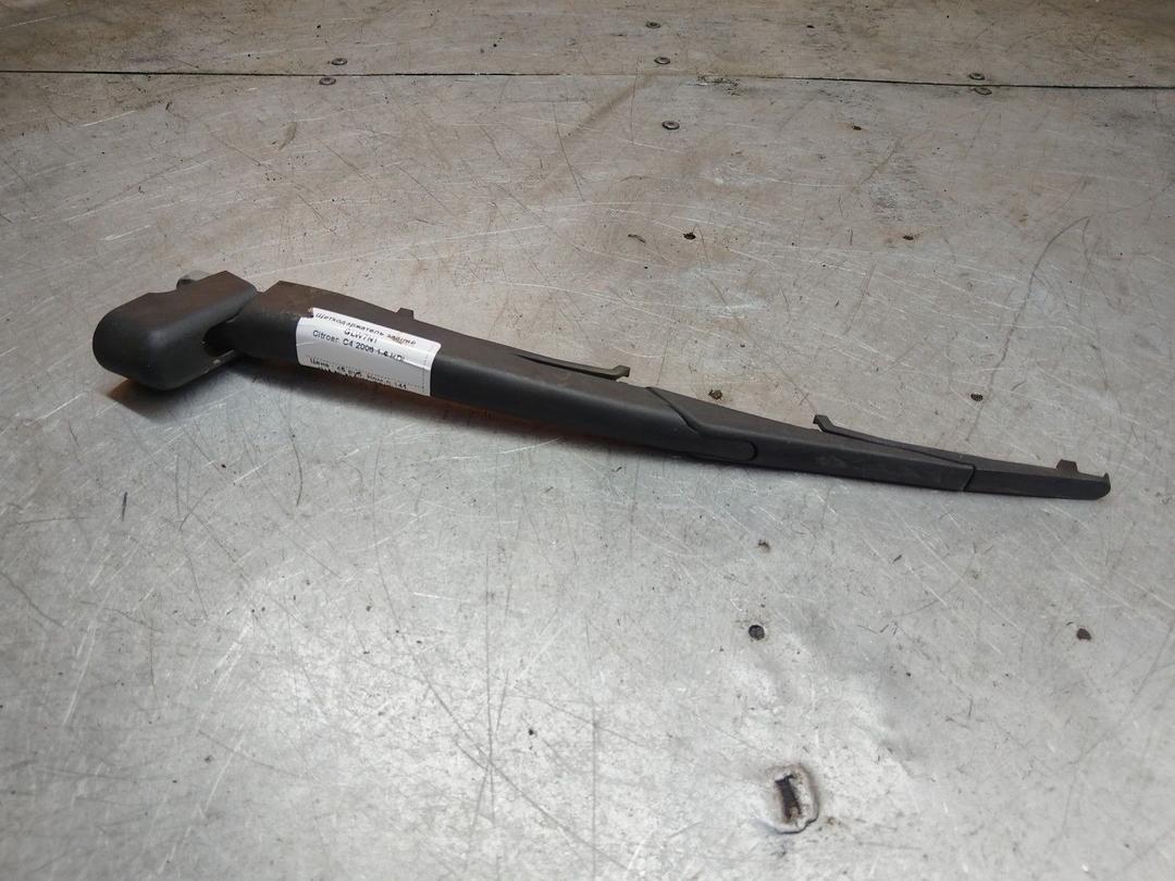 Щеткодержатель задний GLW7N1 Citroen C4