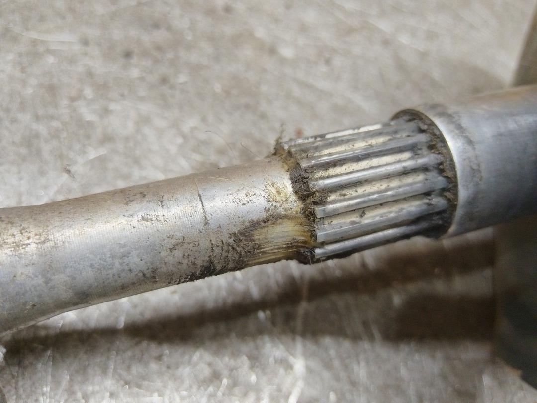 Рулевой карданчик YHV24Y Saab 9-3 купить с доставкой. Огромный выбор запчастей и марок авто. У нас есть практически все.