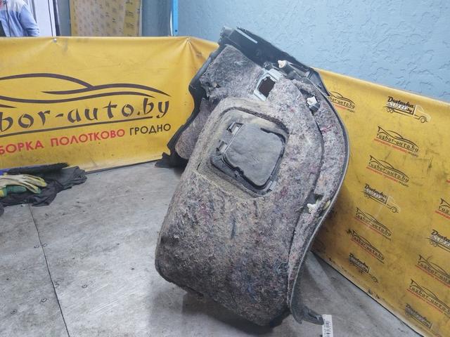 Обшивка багажника 3FCHTE Toyota Corolla купить на авторазборке