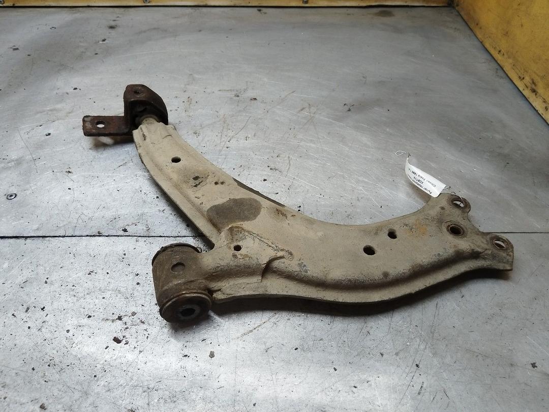 Рычаг передний левый XO6TYK Citroen Xsara купить