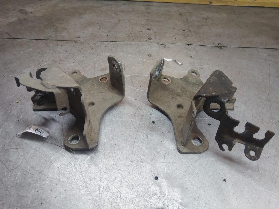 Кронштейн крепления балки подвески 3IDC83 Renault Scenic - Фото 2