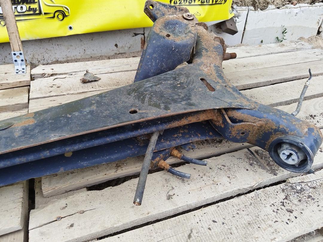 Балка подвески задняя 9ZP262 Renault Megane undefined