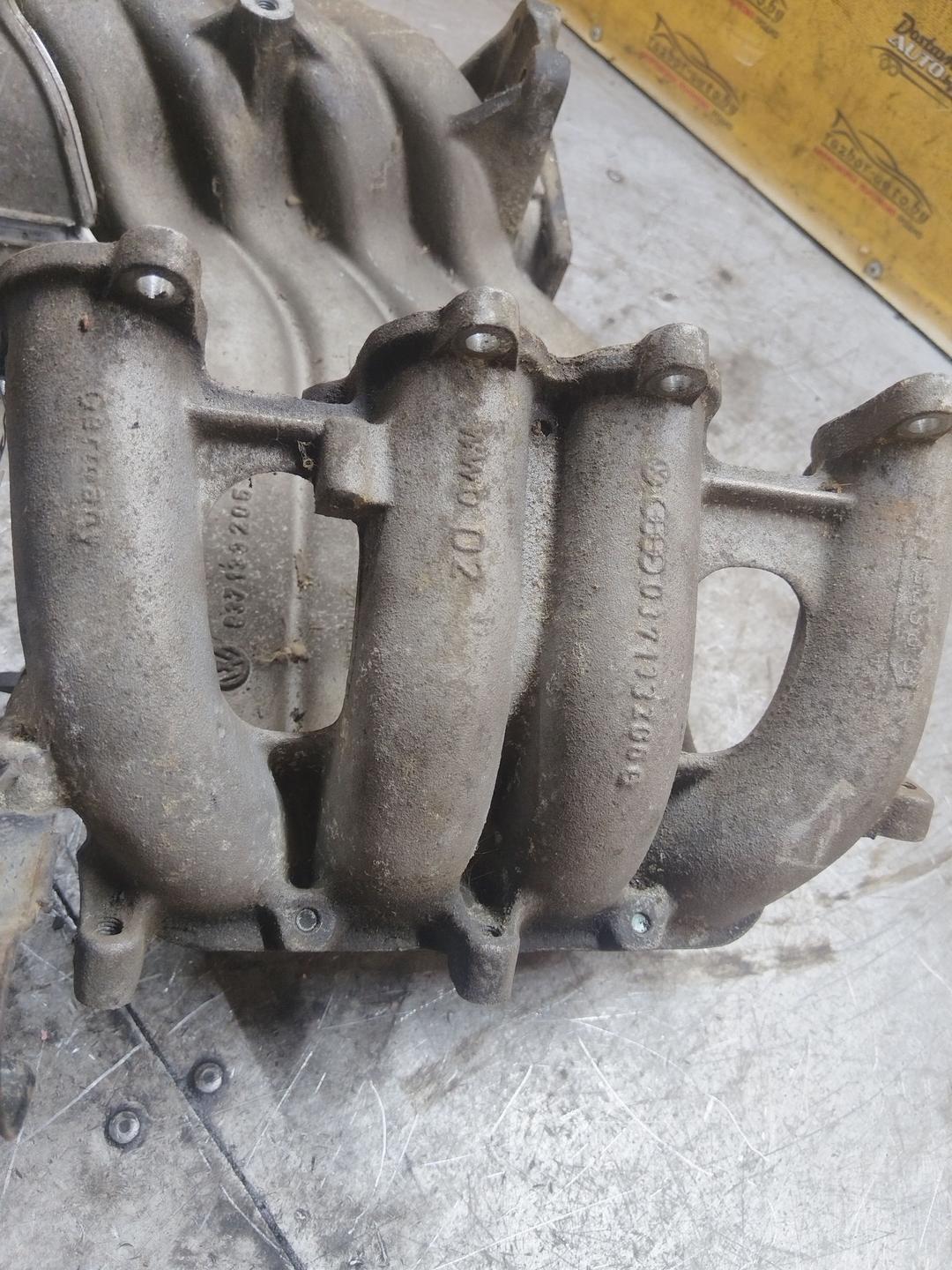 Коллектор впускной KPH4AF Seat Toledo купить