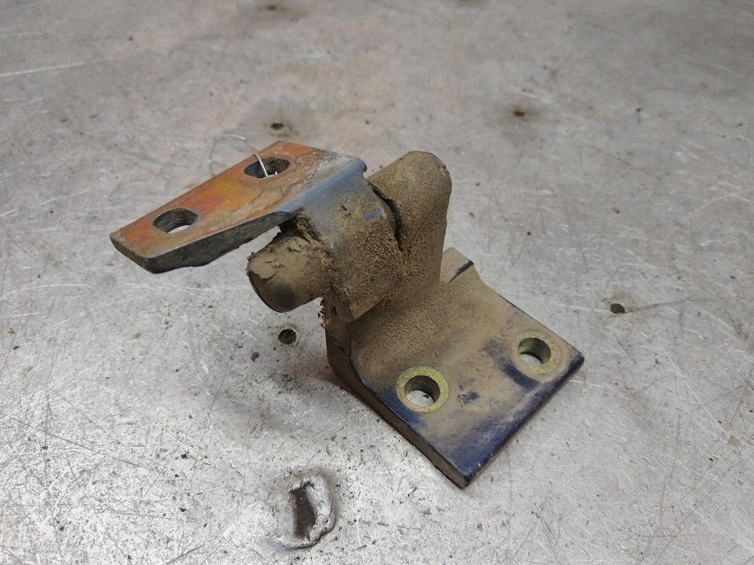 Петля двери задней левой ZQQ96D Peugeot 406 купить