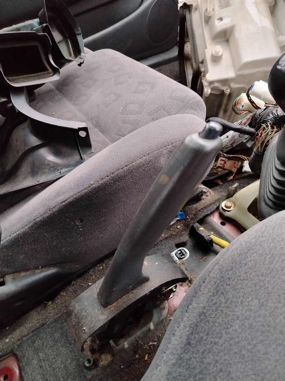 Рычаг ручного тормоза (ручника) W9QSNQ Toyota Corolla