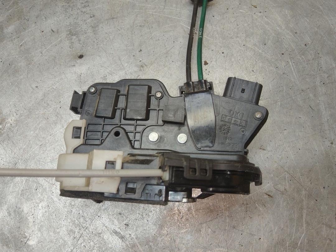 Замок двери задней правой WVZQRE Kia Sorento купить