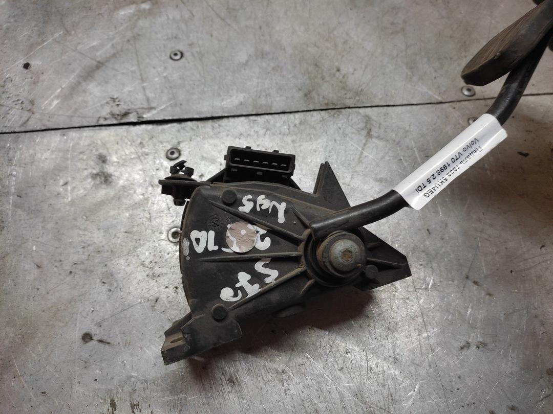 Педаль газа 5KU4EG Volvo V70 купить с доставкой