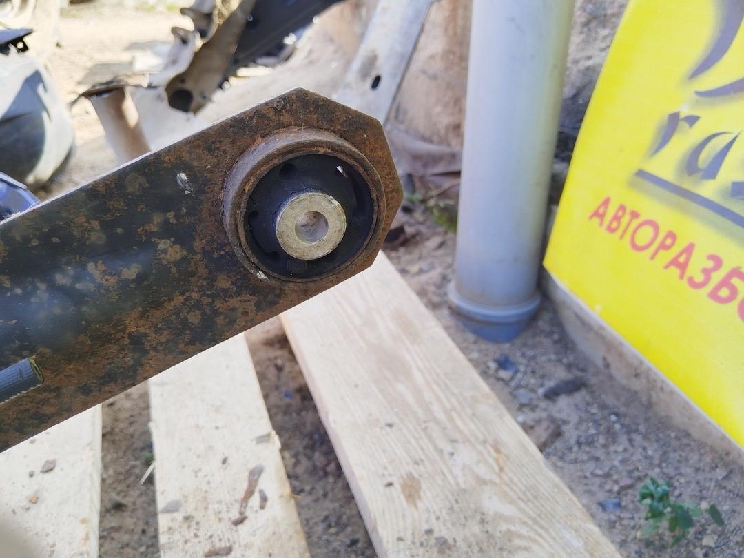 Балка подвески задняя M39EEG Renault Espace купить с доставкой