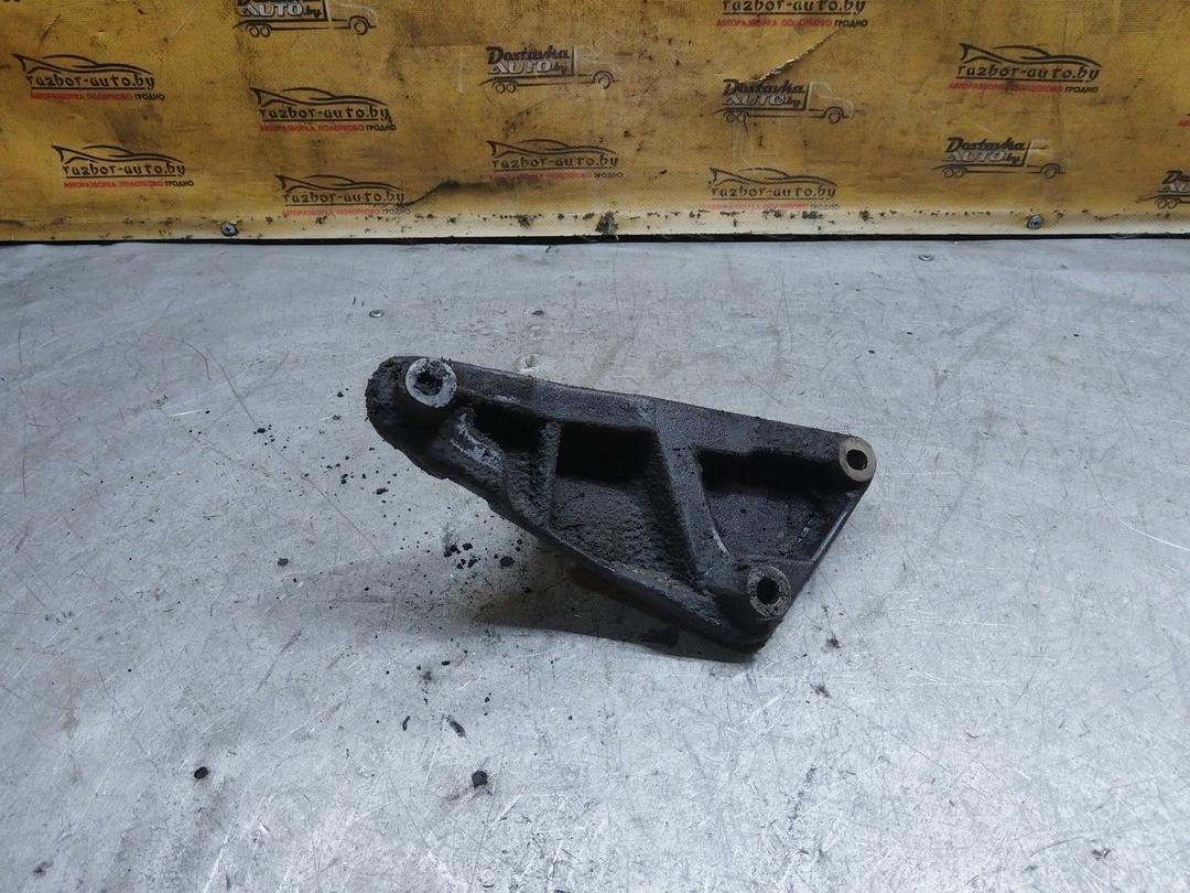 Кронштейн двигателя IBP7DU Renault Laguna купить с доставкой