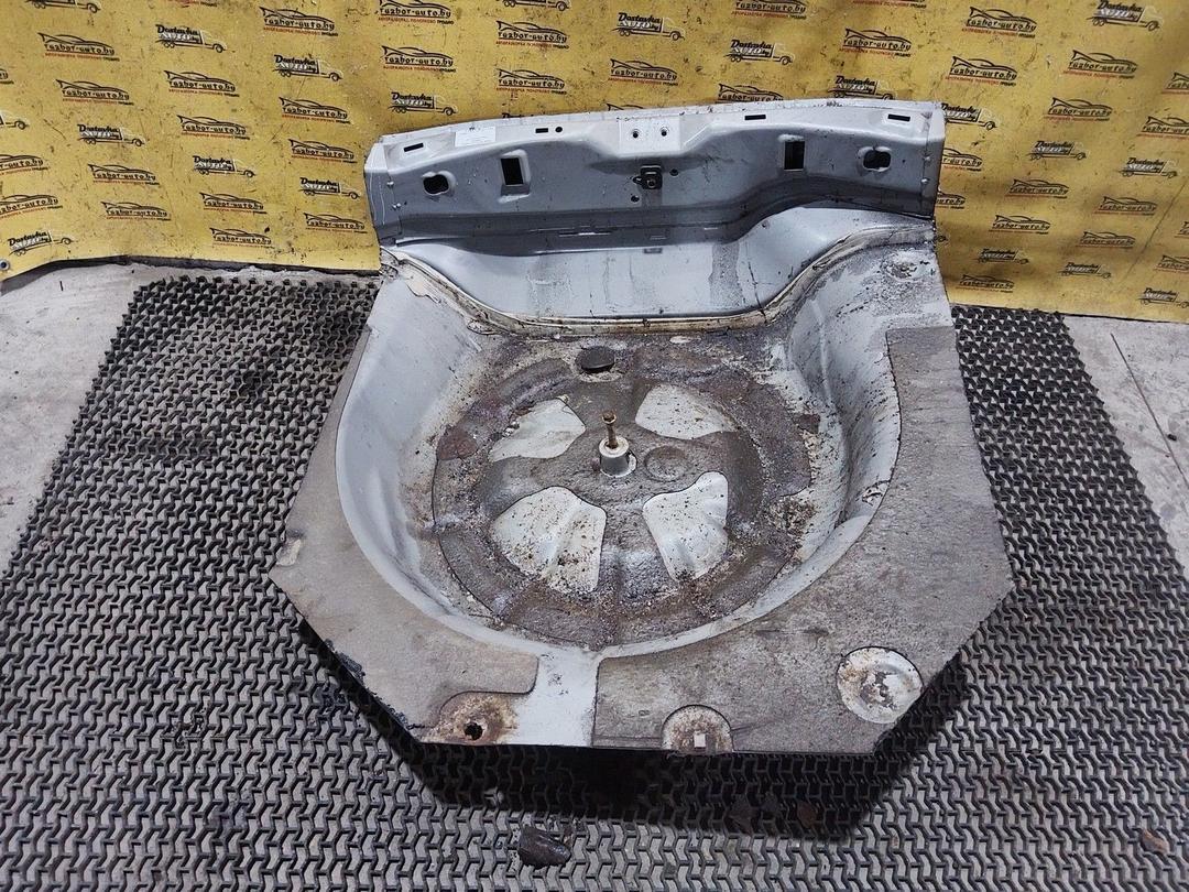 Ниша запасного колеса 0SEIC7 Mazda 3