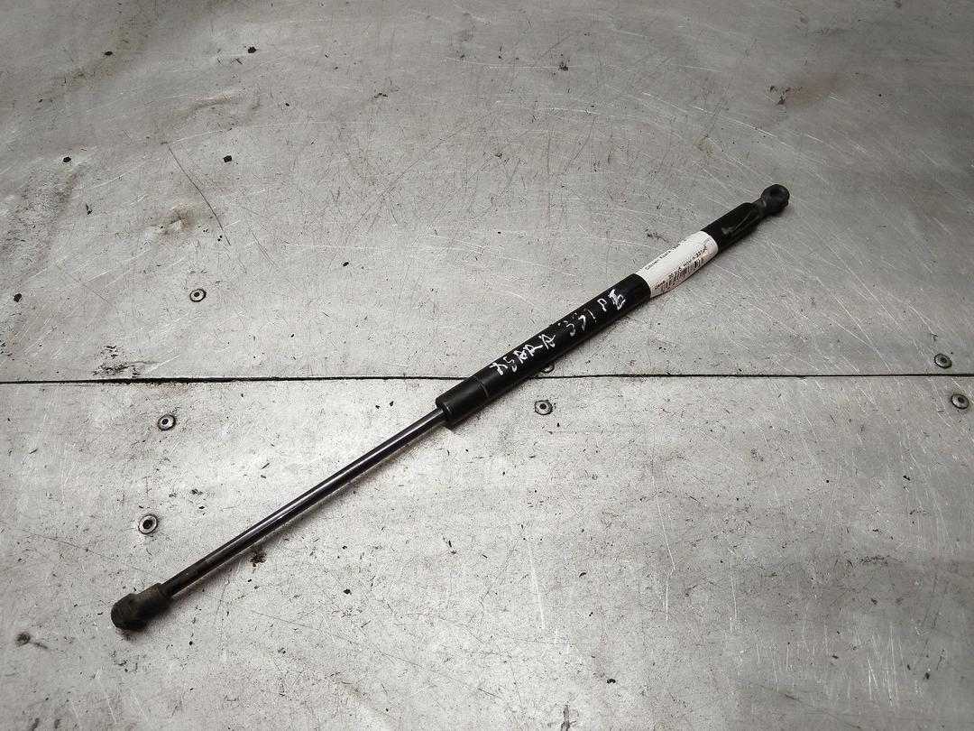 Амортизатор крышки багажника (3-5 двери) Q32OON Citroen Xsara - Фото 1