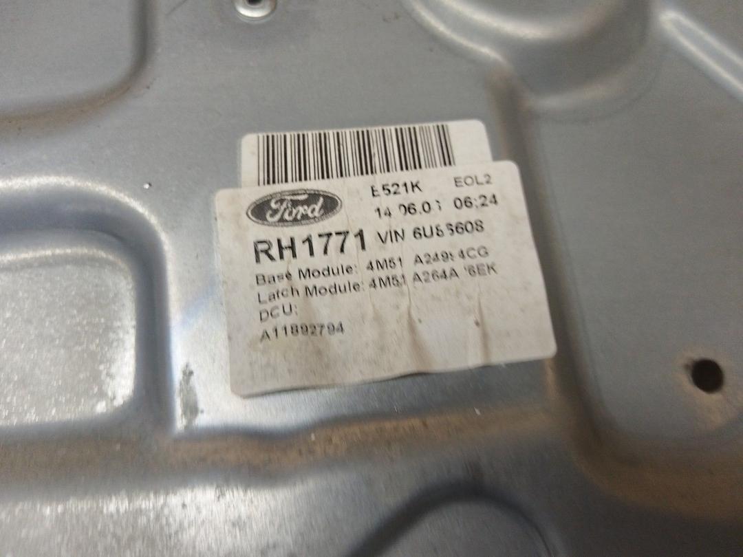 Стеклоподъемник задний правый OKZN15 Ford Focus купить в магазине запчастей бу