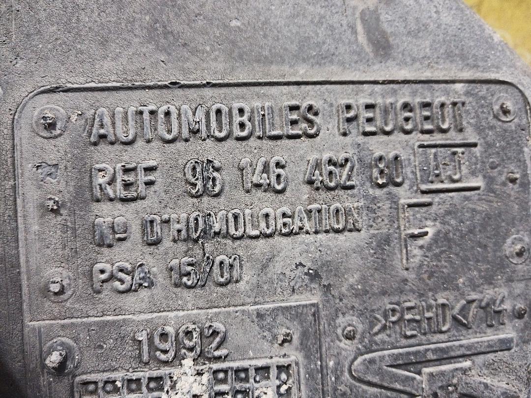 Бак топливный 2P0OW9 Peugeot 405 купить с доставкой. Огромный выбор запчастей и марок авто. У нас есть практически все.