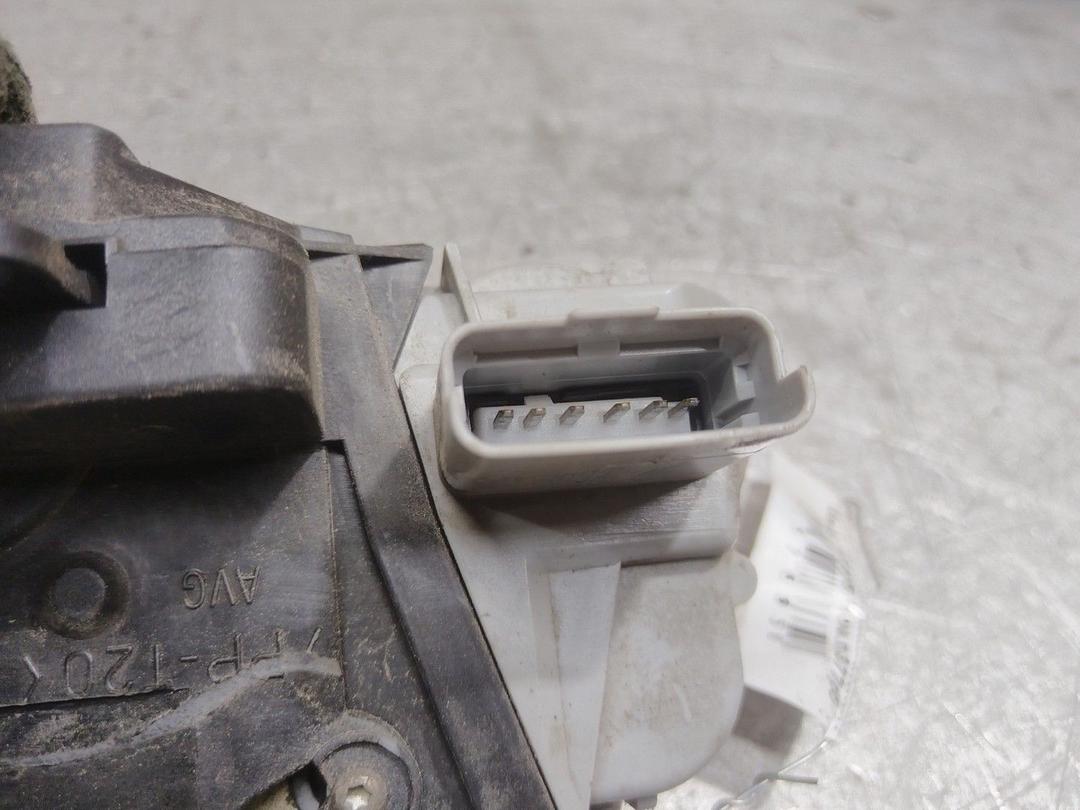 Замок двери передней левой YU7PQ3 Citroen Xsara Picasso - Фото 4