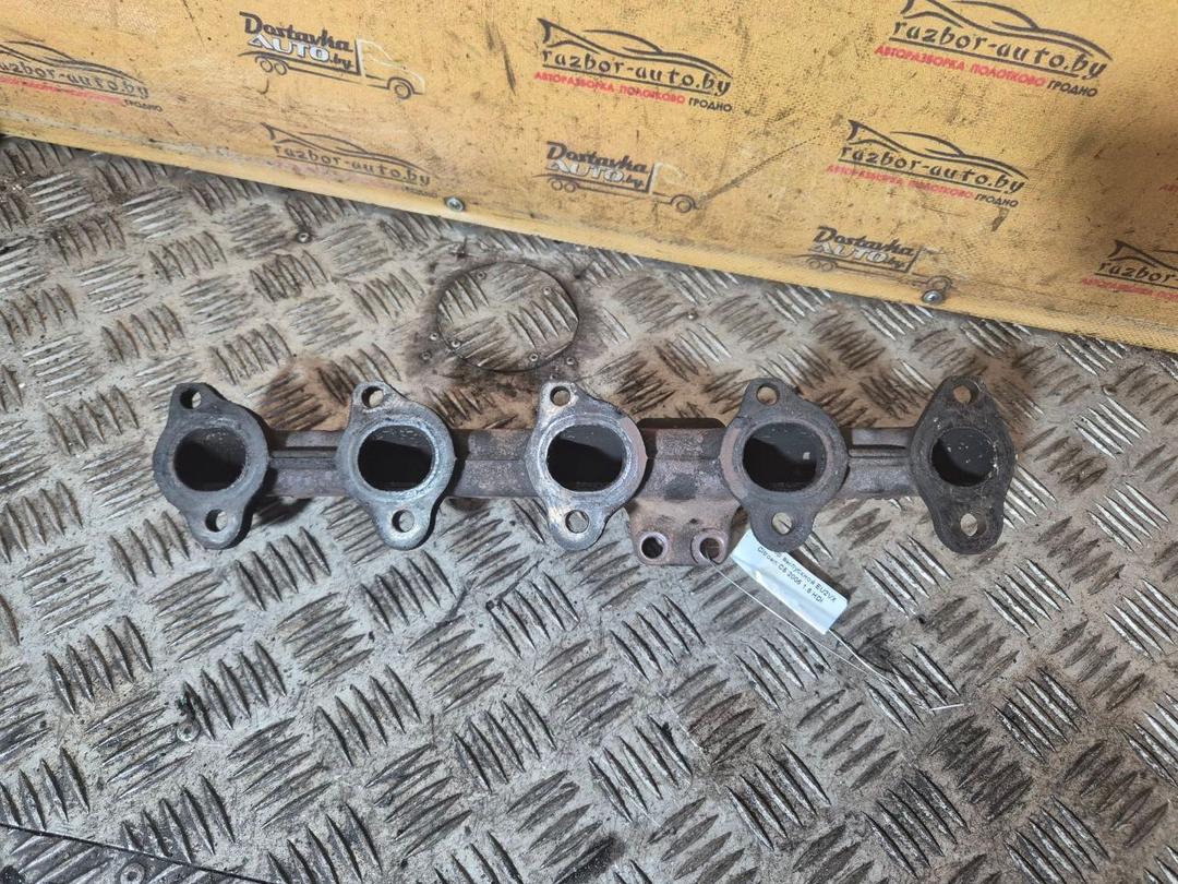 Коллектор выпускной EU2VXC Citroen C5 - Фото 1