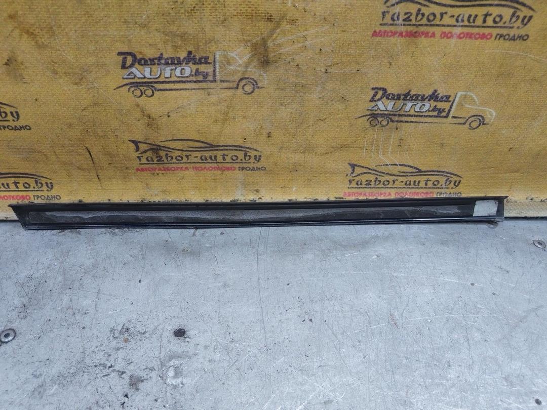 Молдинг двери задней левой 71K7J4 Volvo XC70 купить