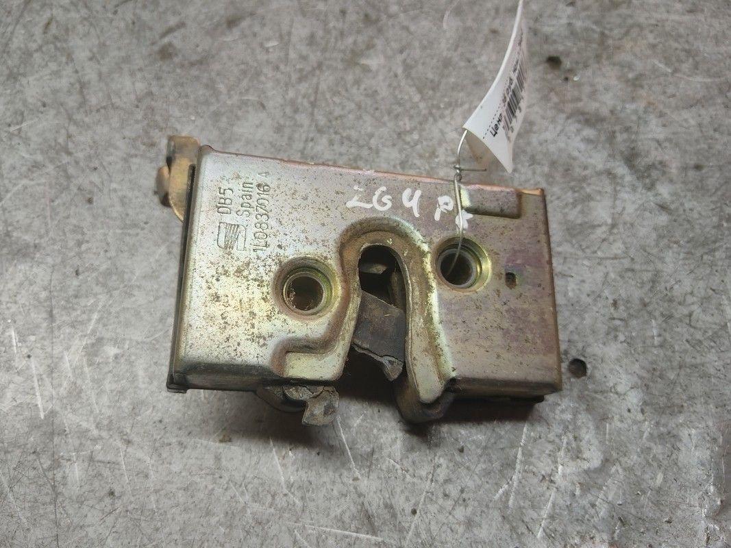 Замок двери передней правой 1O2C8F Seat Toledo - Фото 1