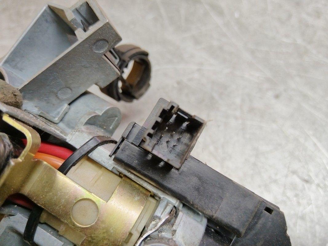 Замок зажигания 4MQ37P Peugeot 406 купить в магазине запчастей бу