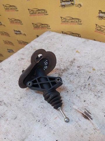 Цилиндр сцепления главный QAHR4J Ford Mondeo купить в магазине запчастей бу