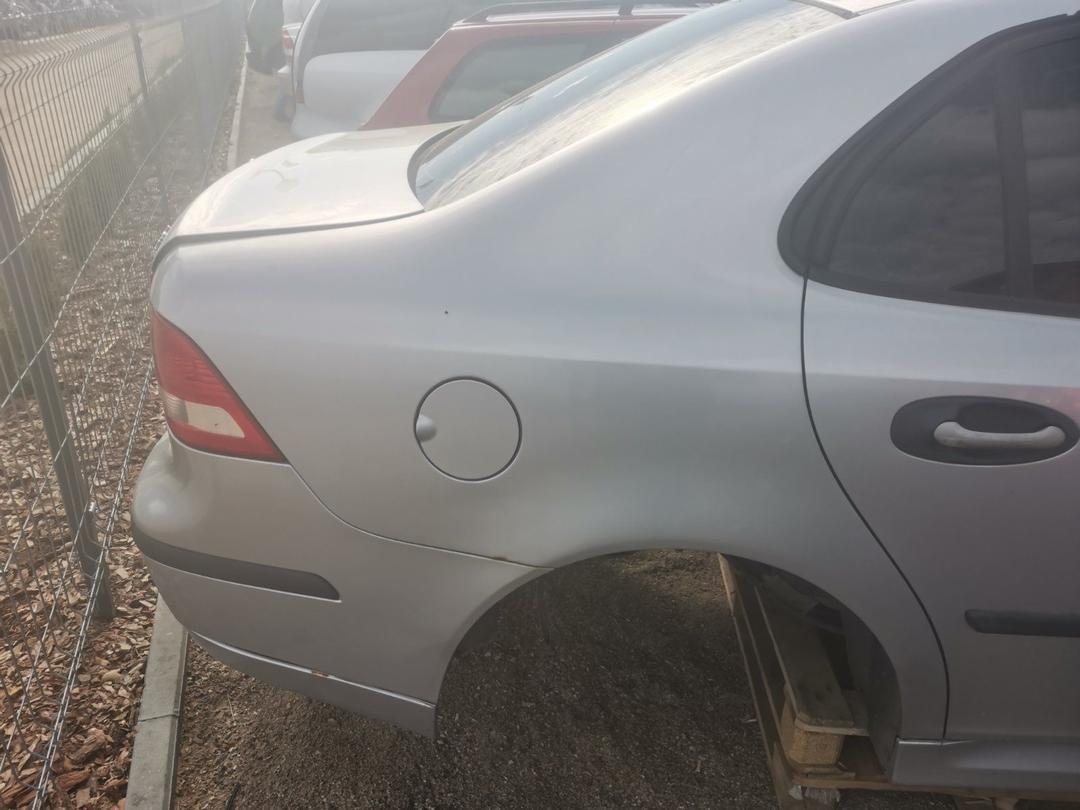 Крыло заднее правое YUX186 Saab 9-3