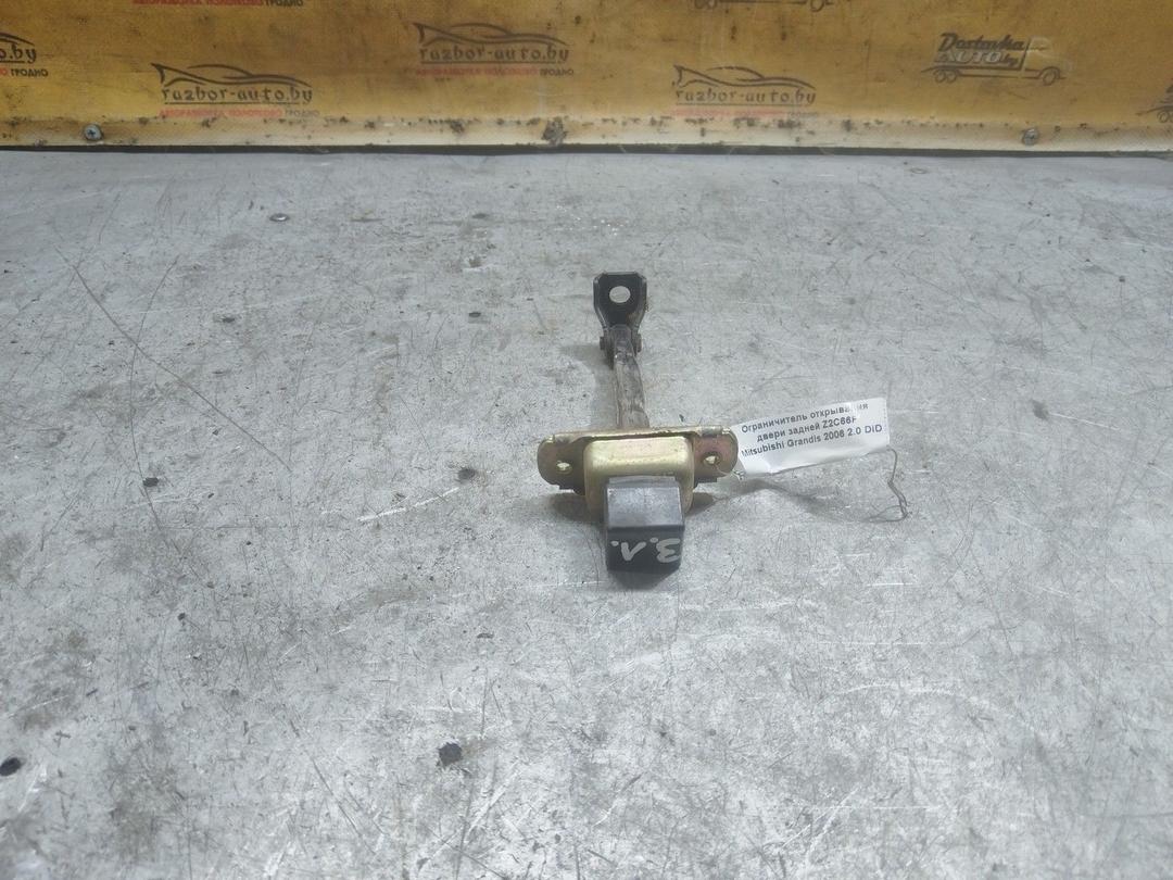 Ограничитель открывания двери задней Z2C66F Mitsubishi Grandis купить с доставкой