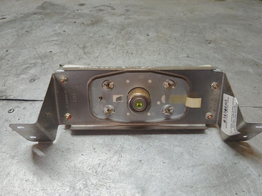 Подушка безопасности пассажира T8NJ0X Citroen Xsara Picasso купить