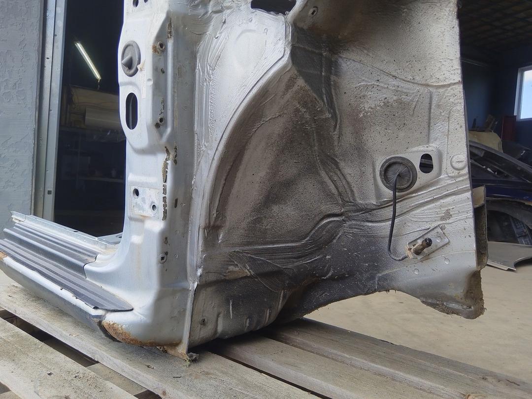 Стойка кузовная передняя правая RKIFDS Audi A3 - Фото 3