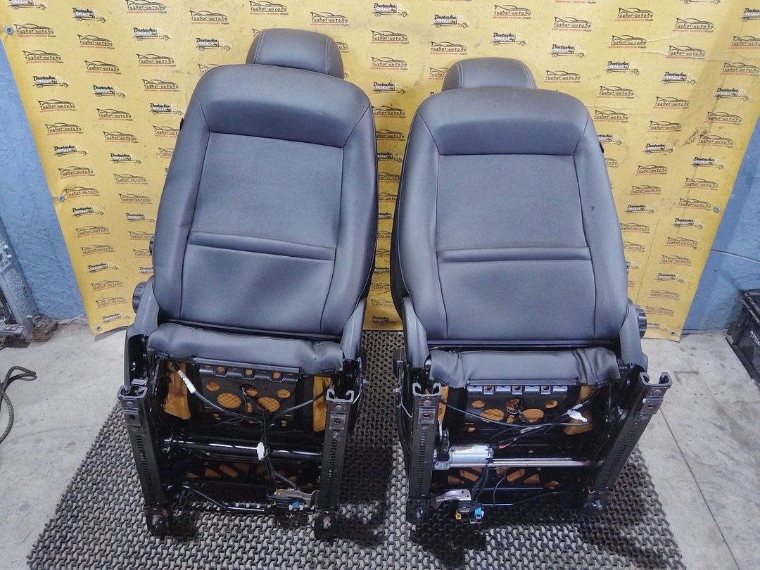 Салон (комплект сидений) JLX0D5 Ford Mondeo undefined