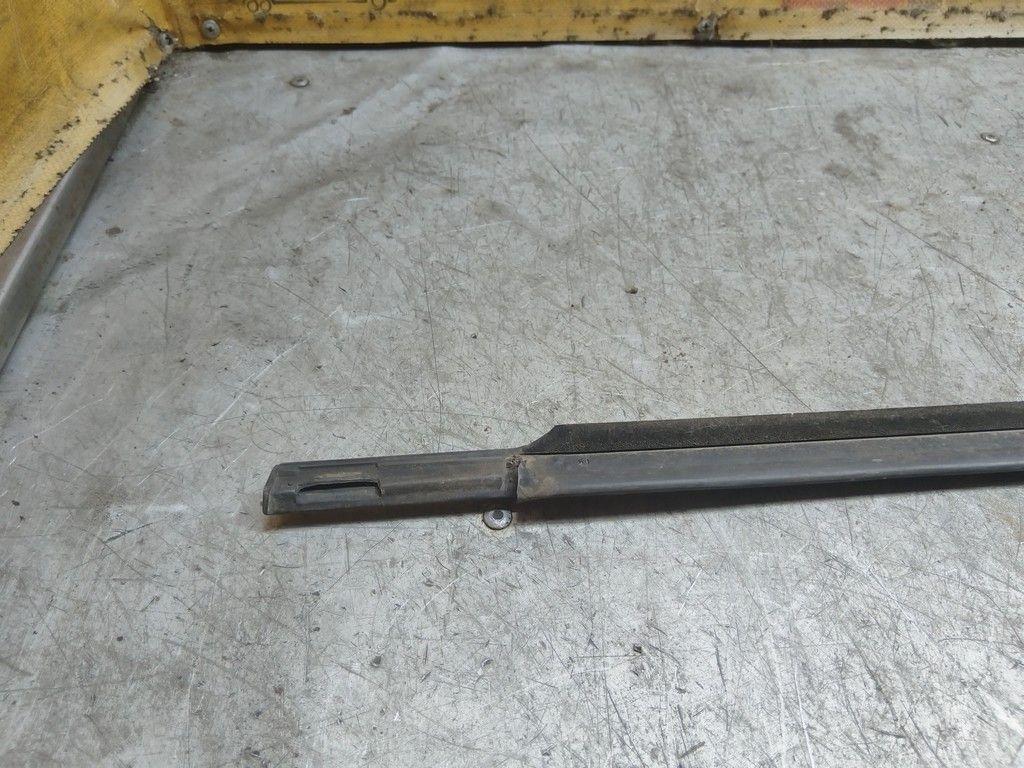 Молдинг стекла двери задней правой наружный HTM1B1 Peugeot 406 - Фото 6