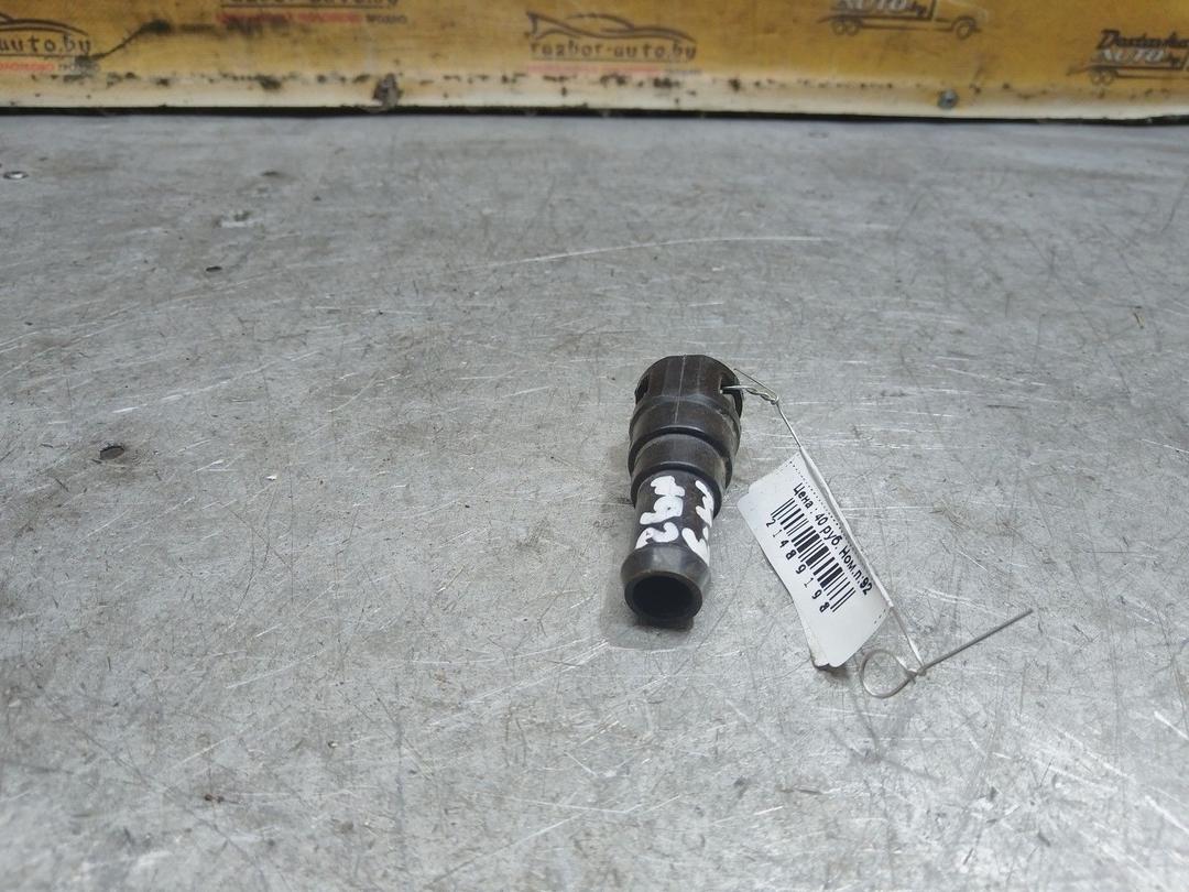 Патрубок отопителя (печки) 0V1804 Mazda 3 купить с доставкой