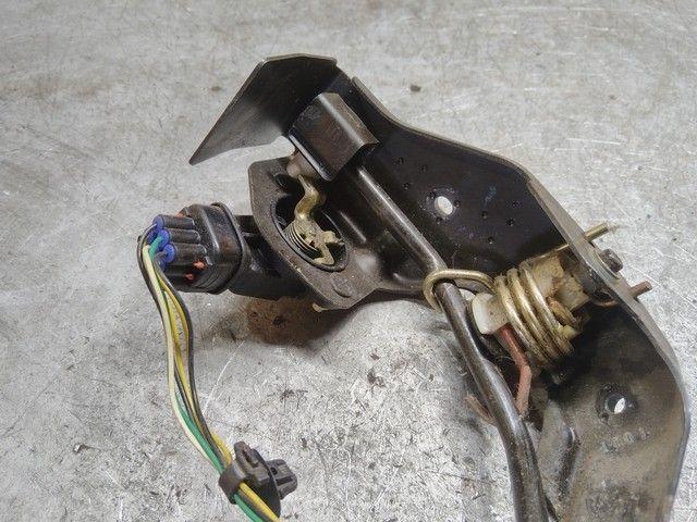 Датчик положения педали газа X0048O Toyota Corolla - Фото 10