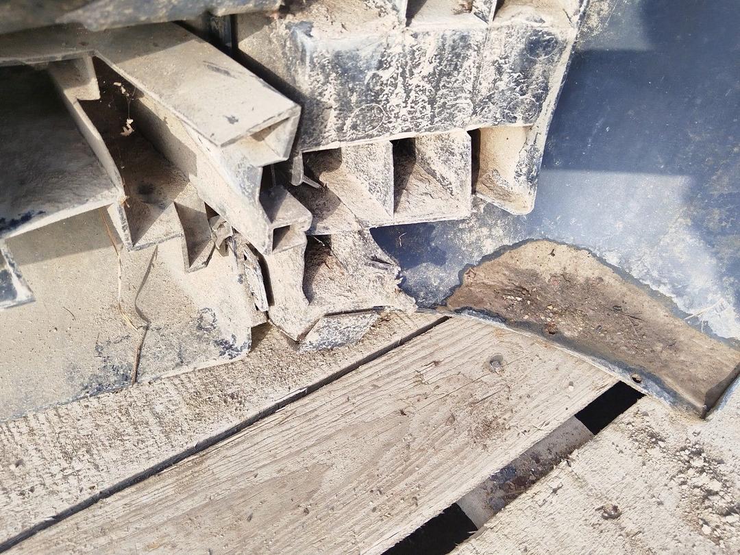 Бампер задний 1H5LZA Renault Scenic RX4 undefined