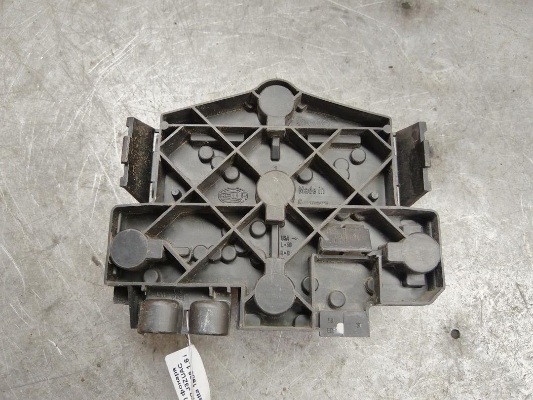 Панель (плата) фонаря заднего левого J3ZUAC Volkswagen Jetta купить